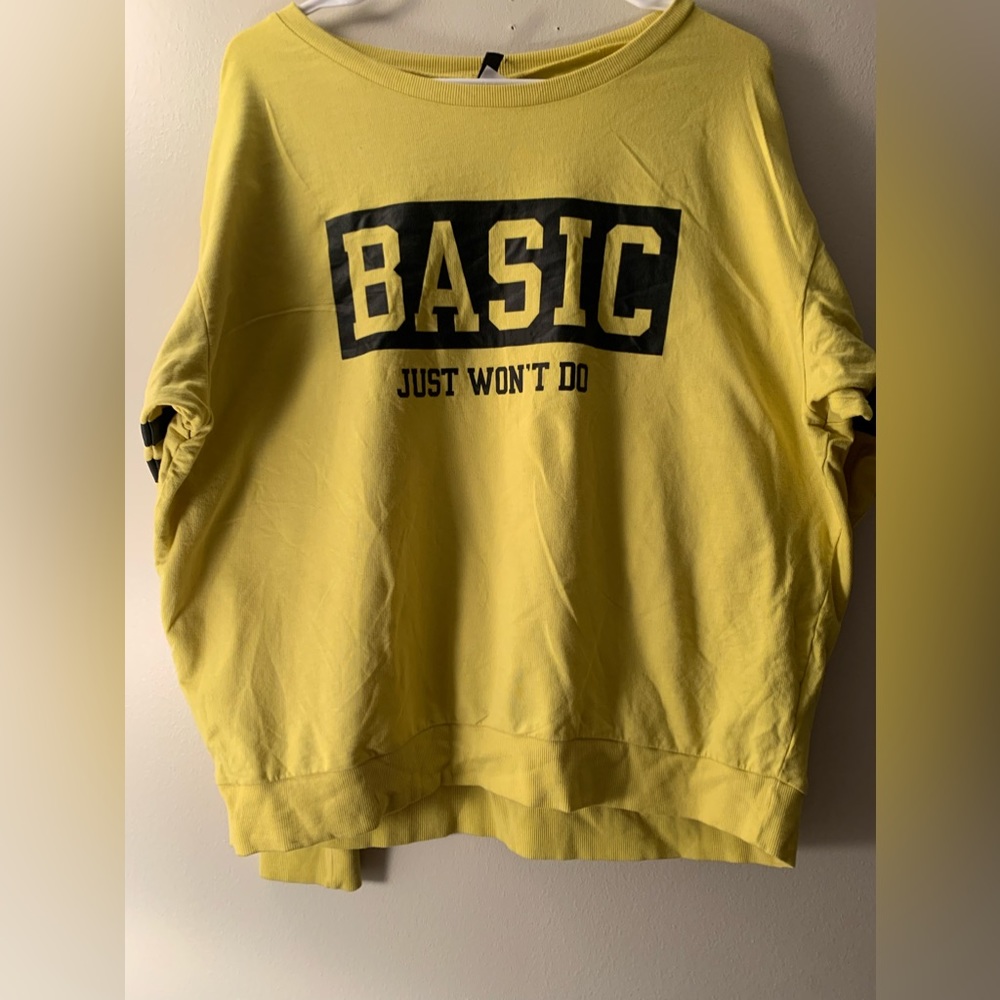Sweat Shirt